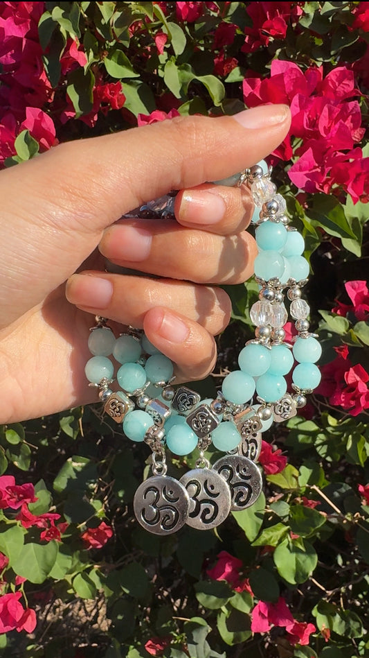 Om ~ Agate